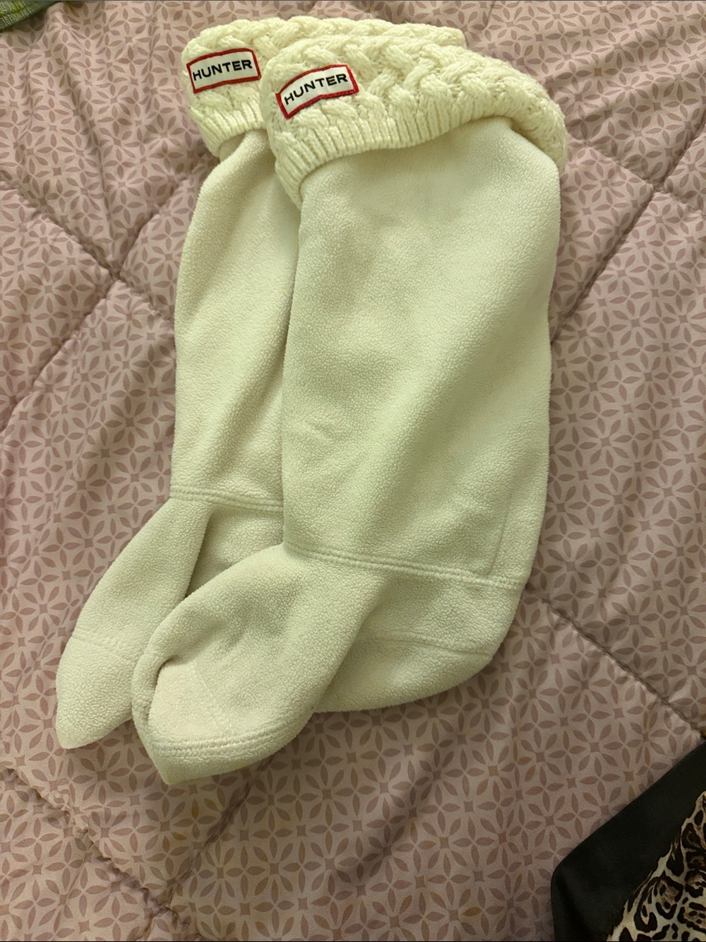 Hunter Cream Cable-Knit Fleece Boot Socks